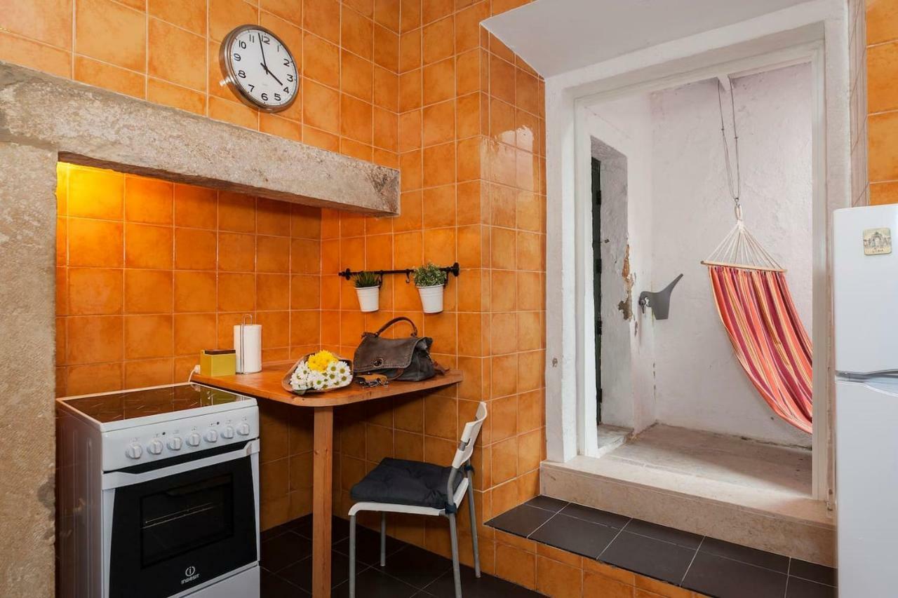 2 Bedroom Apartment With Patio Next To Avenida Da Liberdade Lisboa Exteriér fotografie