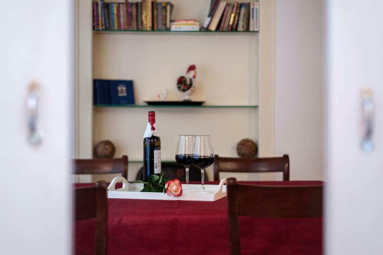 2 Bedroom Apartment With Patio Next To Avenida Da Liberdade Lisboa Exteriér fotografie