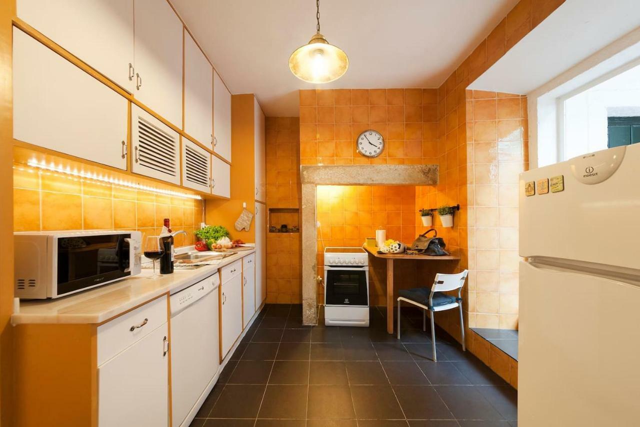 2 Bedroom Apartment With Patio Next To Avenida Da Liberdade Lisboa Exteriér fotografie