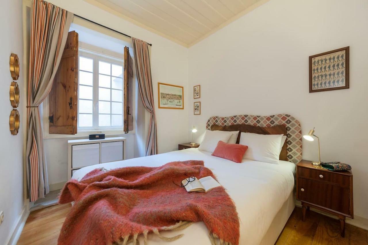 2 Bedroom Apartment With Patio Next To Avenida Da Liberdade Lisboa Exteriér fotografie